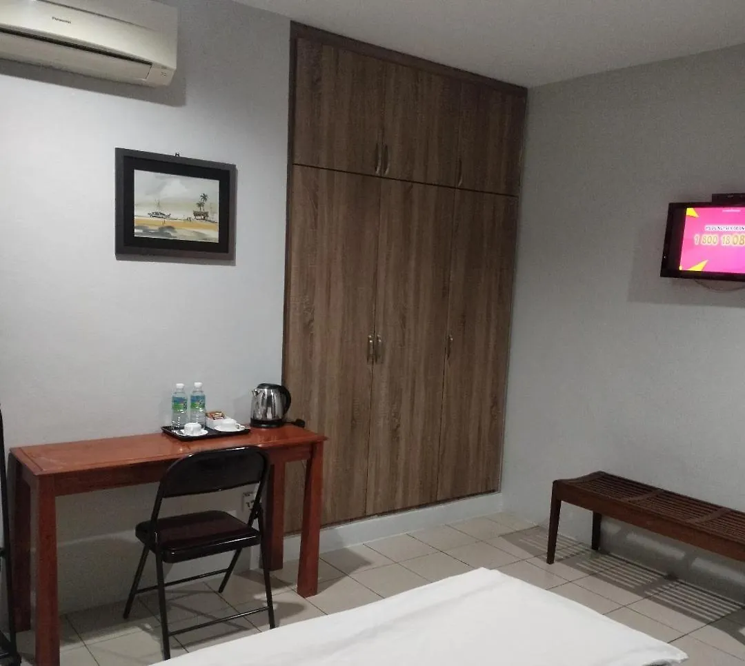Reintree Lodge Hotel ايبوه