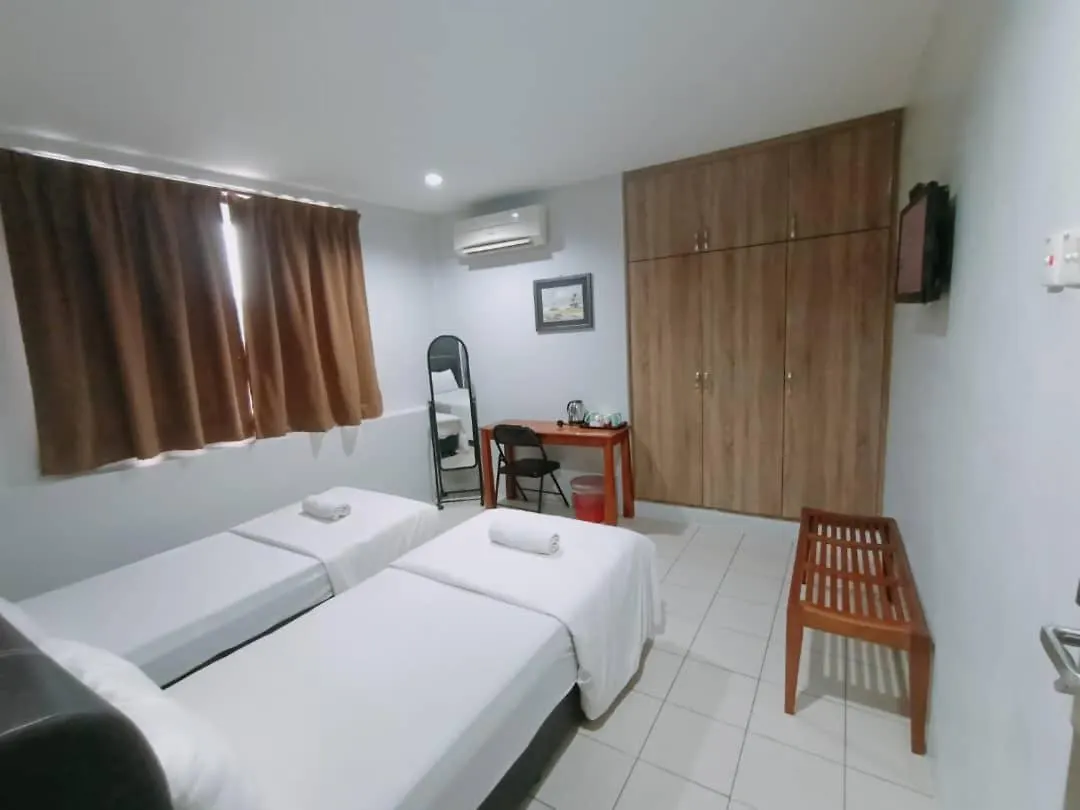 Reintree Lodge Hotel ايبوه