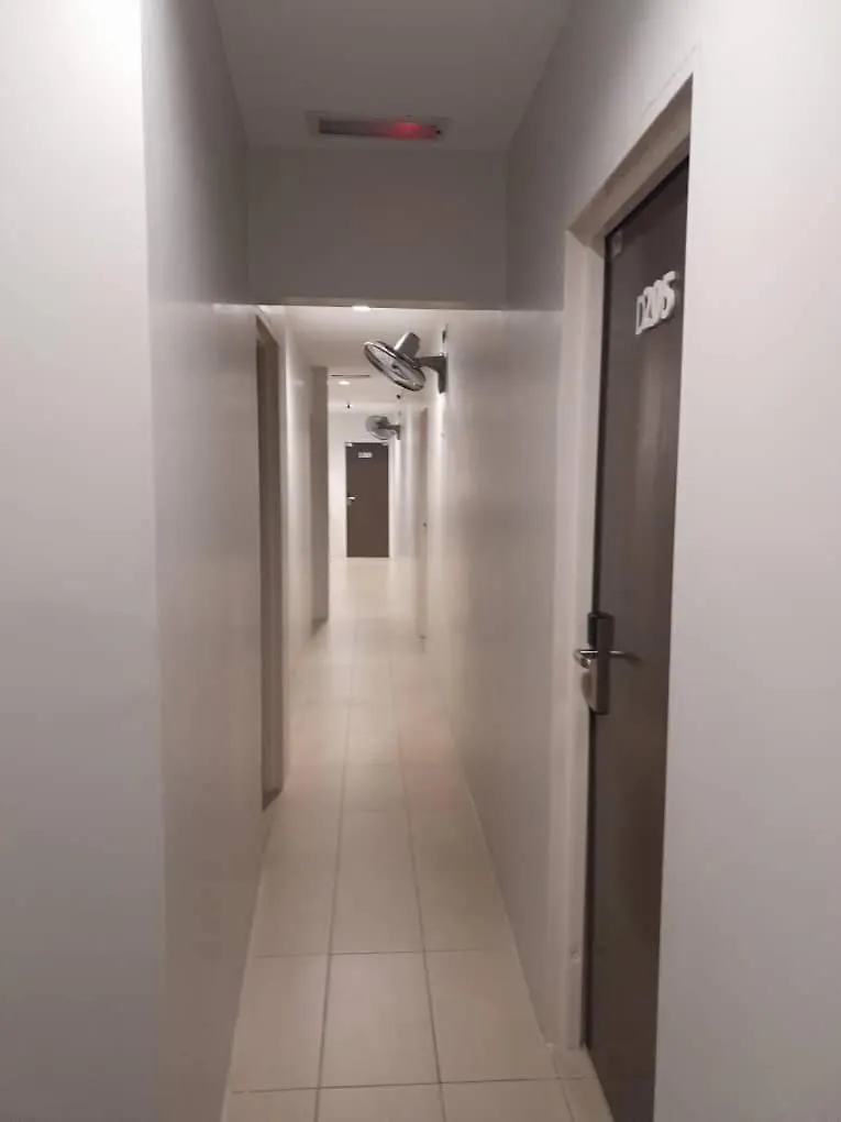 Reintree Lodge Hotel ايبوه